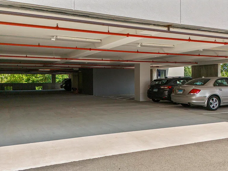 245 E Main St #1 — Photo 10
