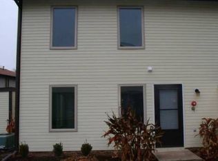 70 King Henry Cir, Rosedale, MD 21237