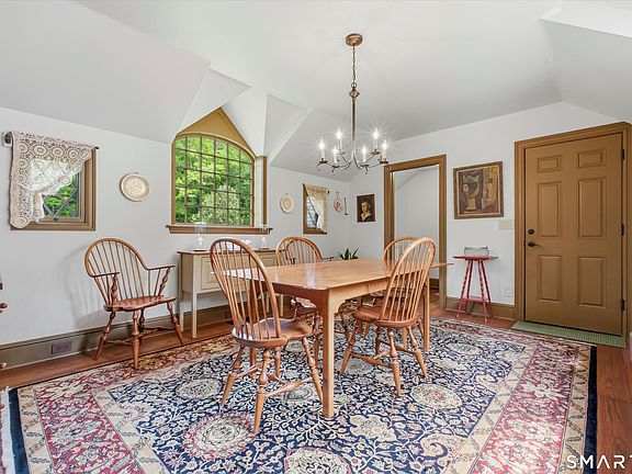 11th image of 26 Codfish Hill Road