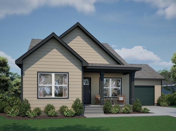 1223 Stone Ln, Waverly, IA 50677