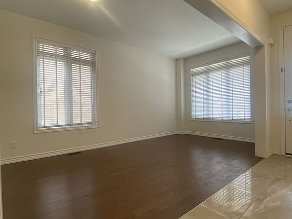 2nd image of 10 Enclave Trl