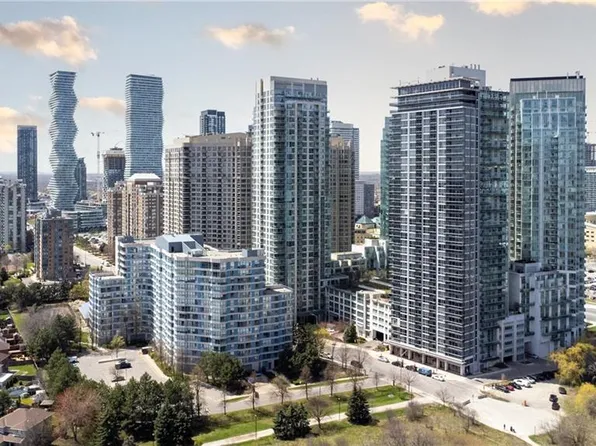225 Webb Dr #3104, Mississauga, ON L5B 4P2