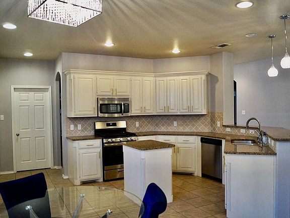5th image of 6708 Amber Dr