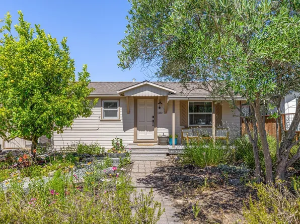 1320 Deturk Avenue, Santa Rosa, CA 95404