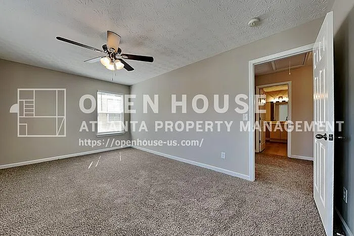 3118 Farmstead Ct — Photo 10