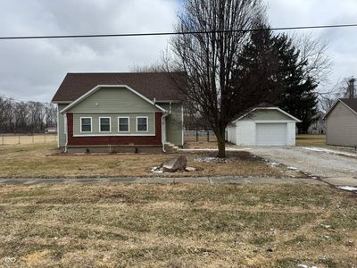 305 N Market St, Waynetown, IN, 47990