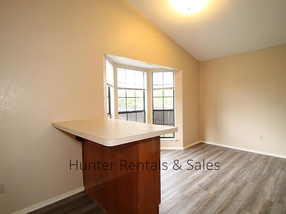 3rd image of 1802 Lea Ann Dr