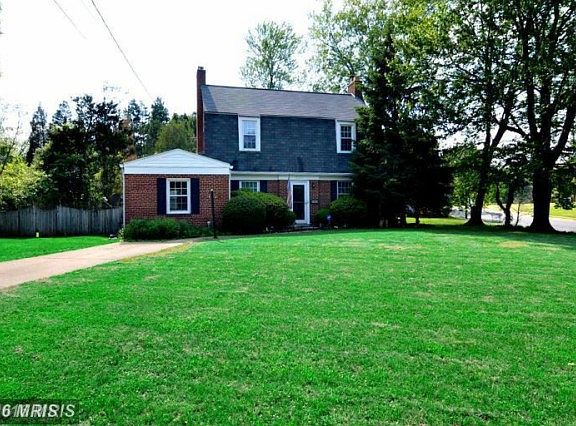 3rd image of 4900 Bristow Dr