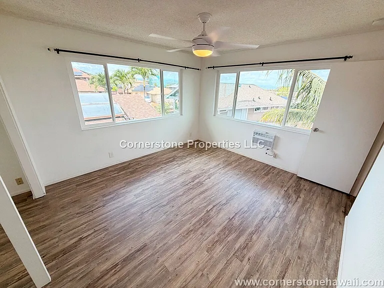94-211 Keaolani St — Photo 27