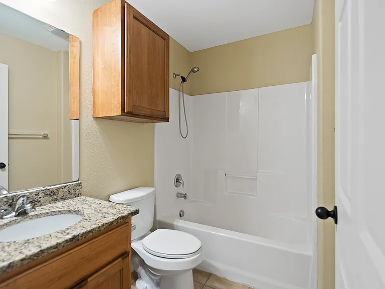 13673 Teague Ln — Photo 7