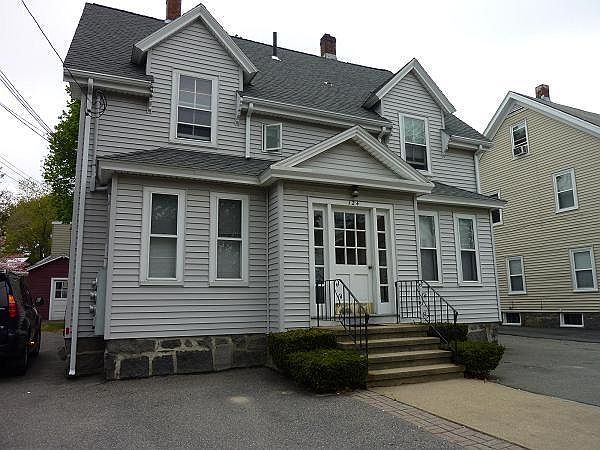 1st image of 124 Arnold St
