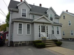 124 Arnold St, Quincy, MA 02169