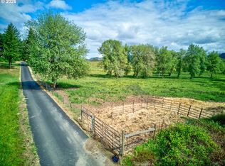 927 State Highway 138 W #14 & 15, Sutherlin, OR 97479