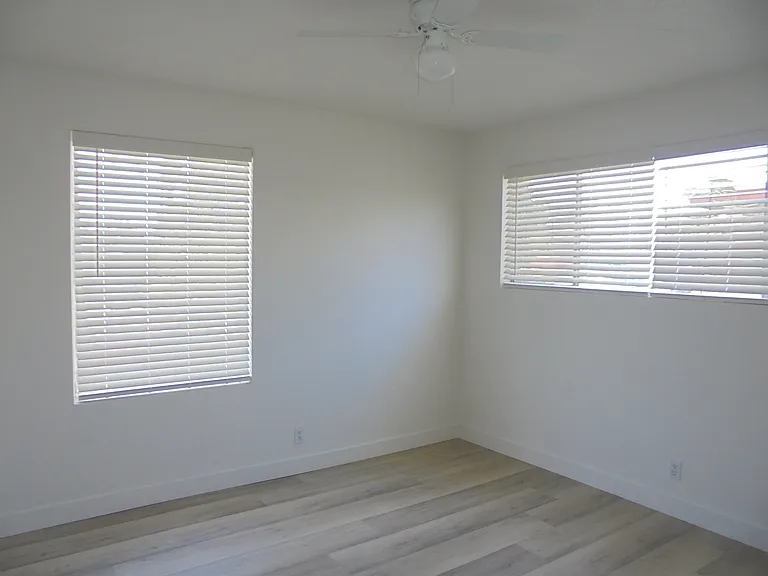 10325 Lehigh Ave #1 — Photo 9