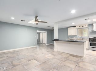 4628 E Holly St, Phoenix, AZ 85008