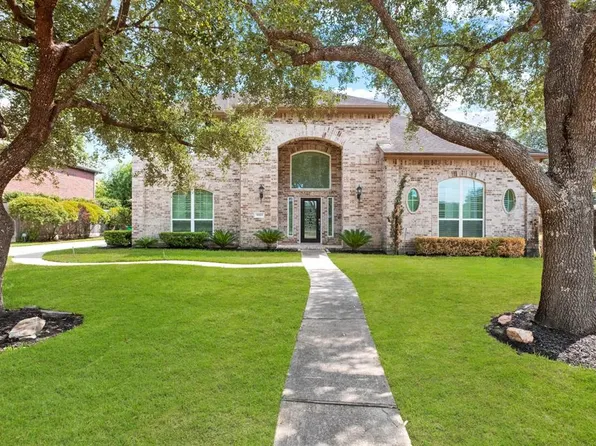 5323 Handbrook Drive, Houston, TX 77069