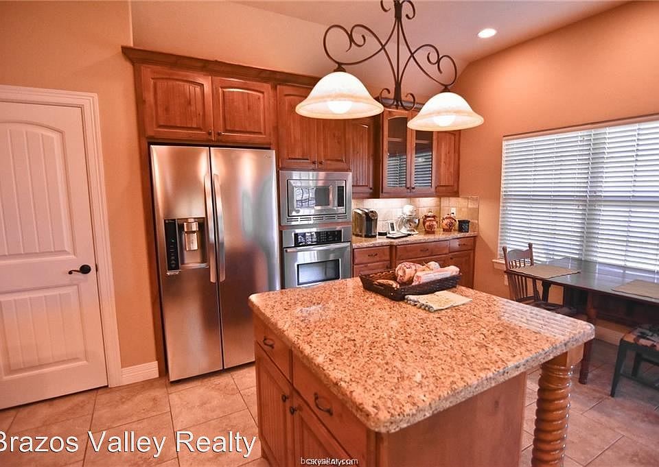 1st image of 4231 Rock Bend Dr