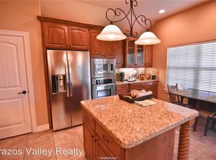 4231 Rock Bend Dr, College Station, TX 77845