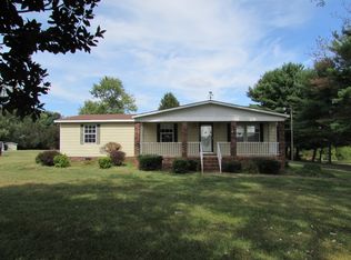 2726 Sigmon Dairy Rd, Newton, NC 28658