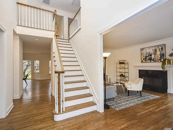 3rd image of 46 Wakefield Ave