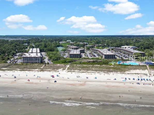 40 Folly Field Rd APT A124, Hilton Head Island, SC 29928