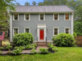 55 Cross St, Dunstable, MA 01827