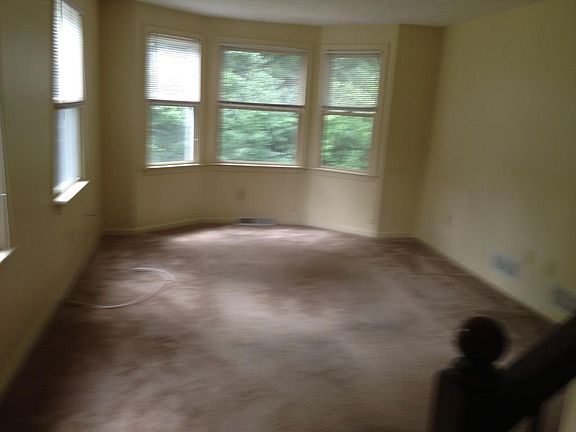 4th image of 347 Foundry St APT 2A