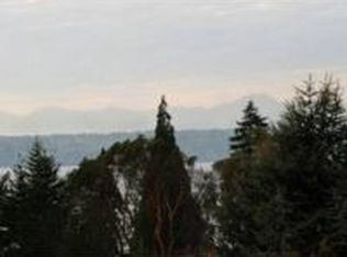 18449 4th Ave SW, Normandy Park, WA 98166