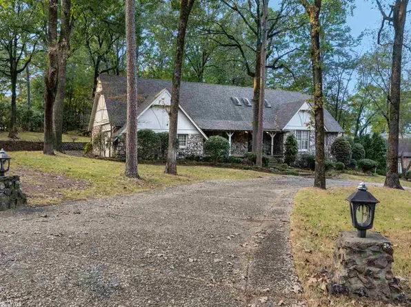 453 Valley Club Cir, Little Rock, AR 72212