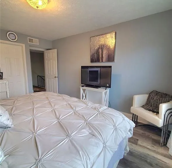 6980 Roswell Rd #K5 — Photo 13