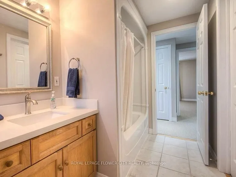 308 Pineland Pl — Photo 9