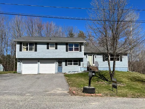 13 Raiche Street, Lewiston, ME 04240