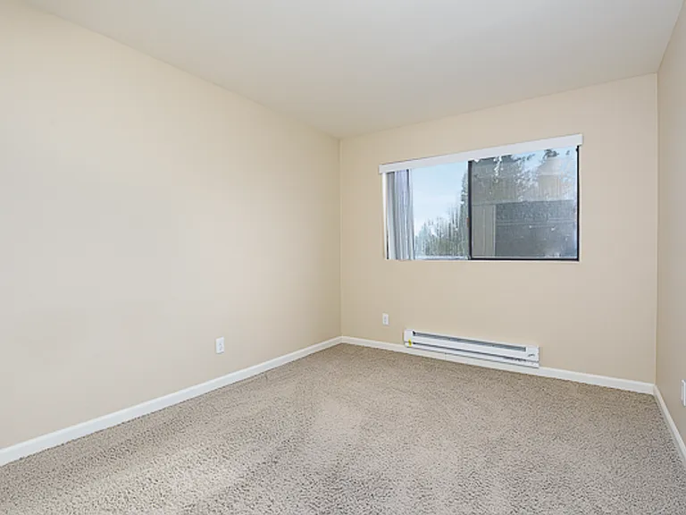 Northlink Apartments — Photo 69