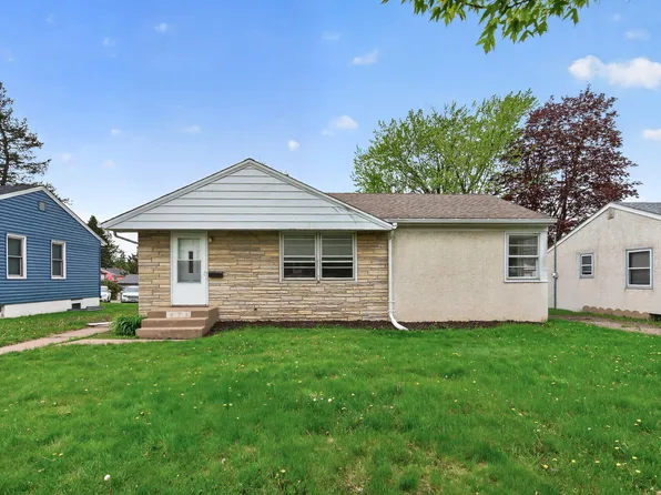 831 Howard St N, Saint Paul, MN 55119