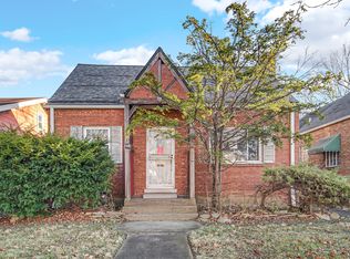 2103 S 20th Ave, Broadview, IL 60155