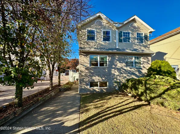 35 Garden St, Staten Island, NY 10314