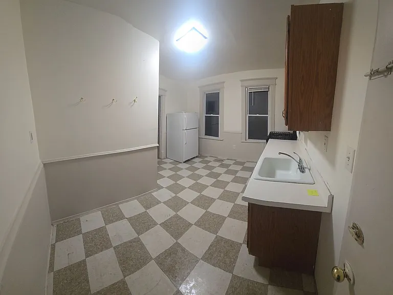 1818 N Pulaski St #2 — Photo 5