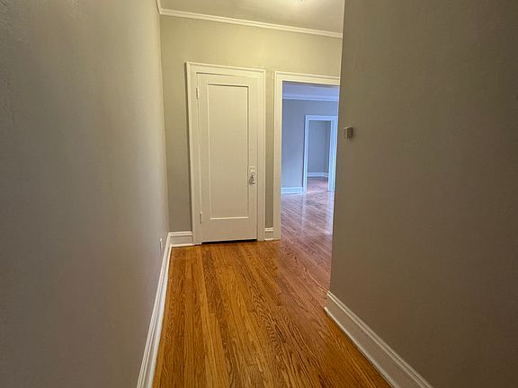 5th image of 2636 W Winnemac Ave #3