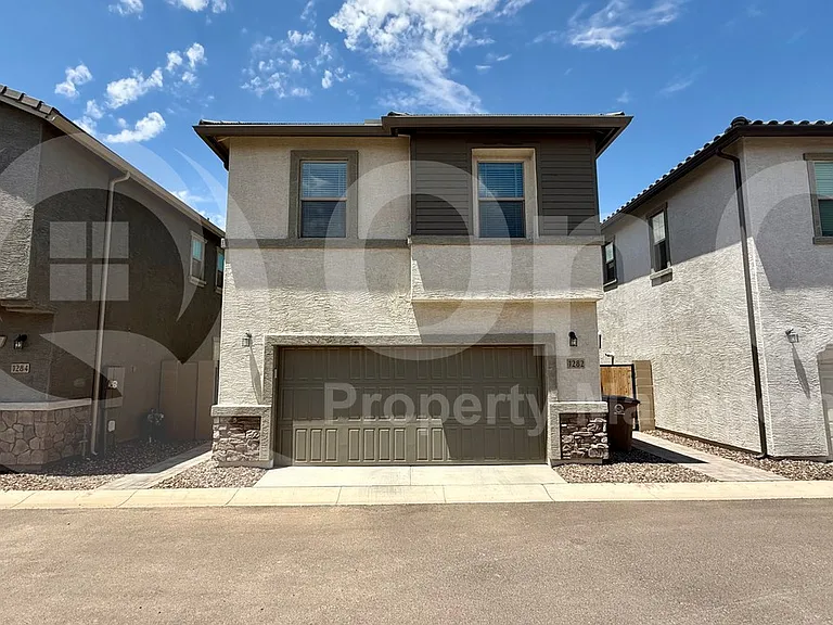 1282 W Sparrow Dr — Photo 21