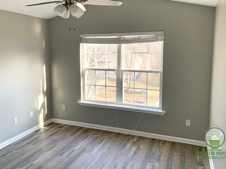 516 Glenlea Ln — Photo 13