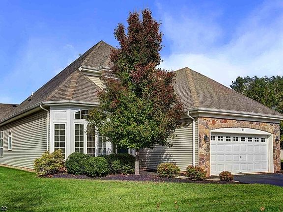 2nd image of 34 Schindler Ct