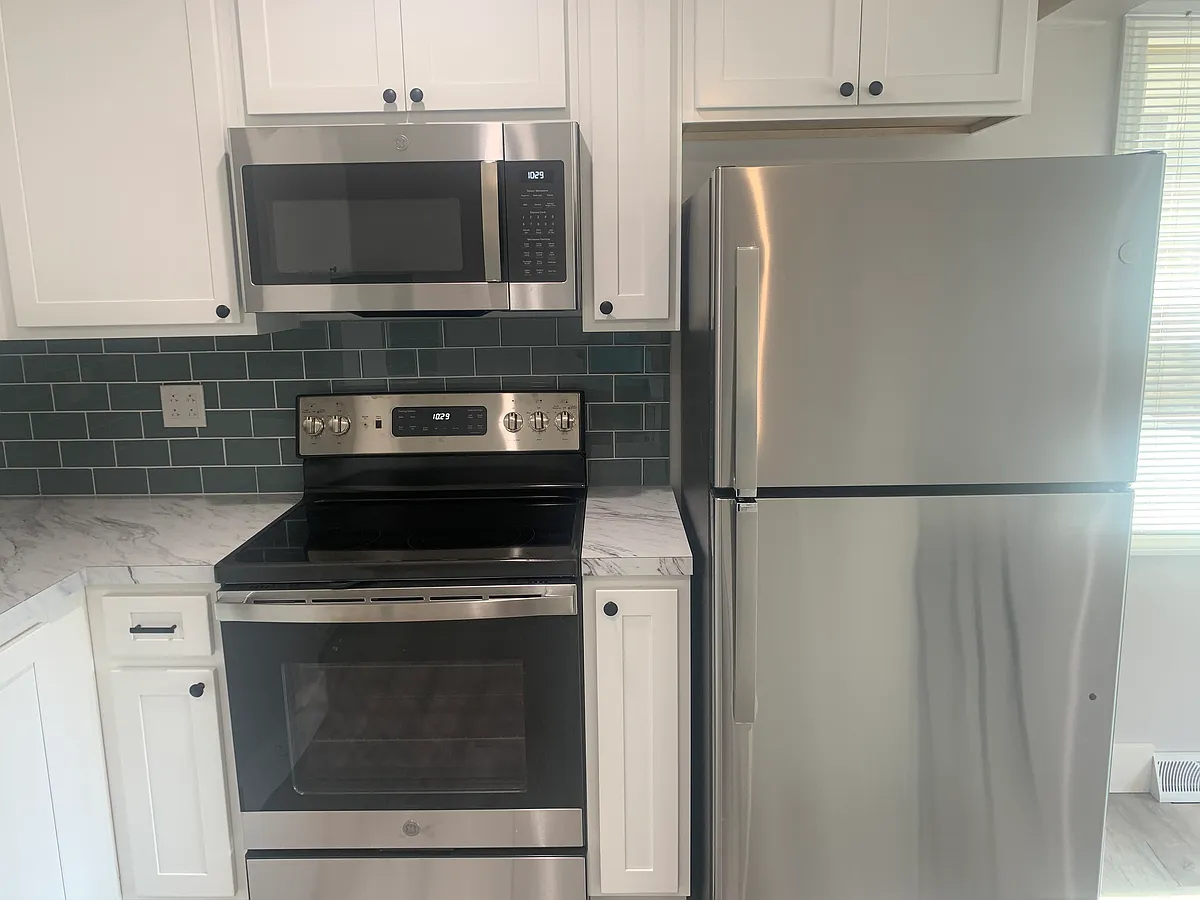 New Appliances - 56 Darina Pl
