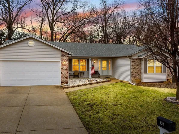 48 Kingsbridge Ct, Saint Charles, MO 63304