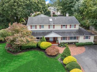 48 Cedar Rd, East Northport, NY 11731