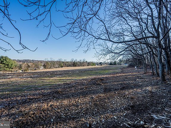 2nd image of 5417 Thornwood Ter Lot 1