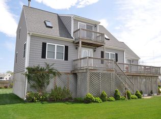 294 Newport Rd, Hull, MA 02045