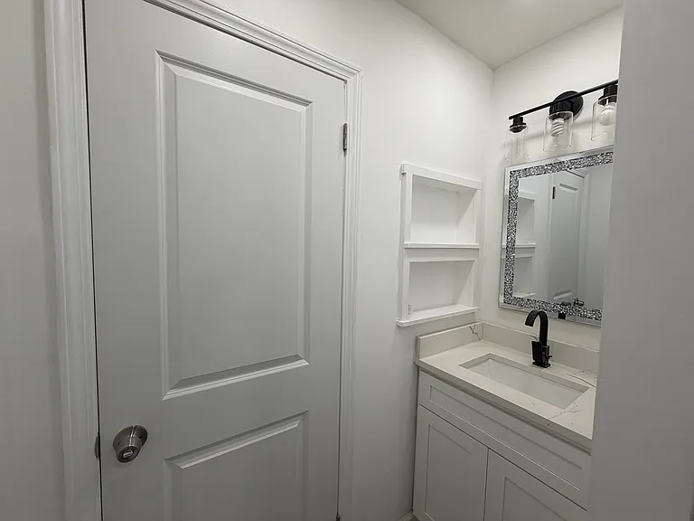 1132 Grace Dr — Photo 10