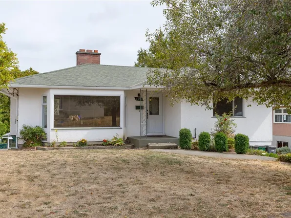 4141 Hawkes Ave, Saanich, BC V8Z 3Y9