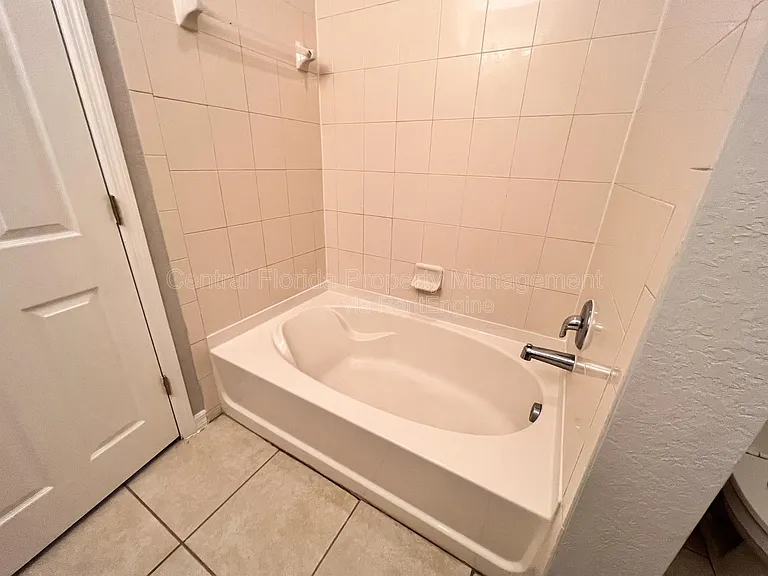 2342 Aloha Bay Ct — Photo 21