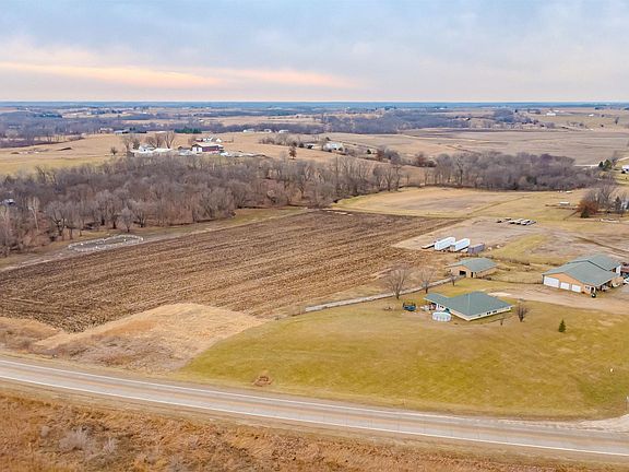 4th image of 2010 Suffolk Rd